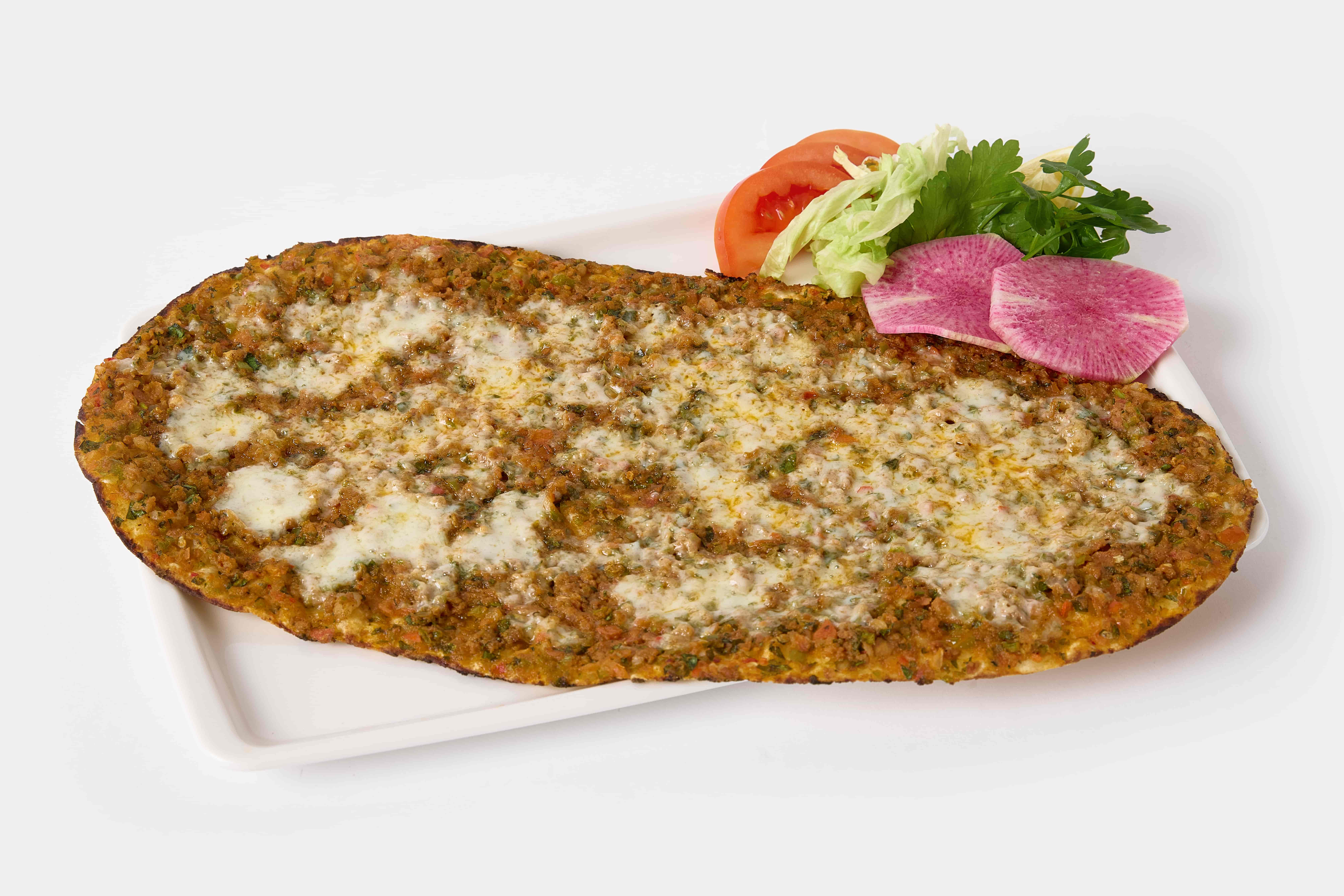 Kaşarlı Lahmacun